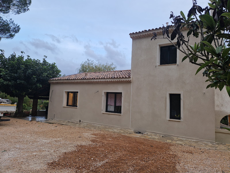 AY FACADES - façadier enduiseur à Marignane