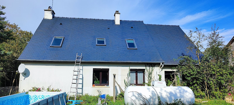 La maison de l'économie : Rénovation maison, couverture, nettoyage toiture, faça - façadier enduiseur à Castine-En-Plaine