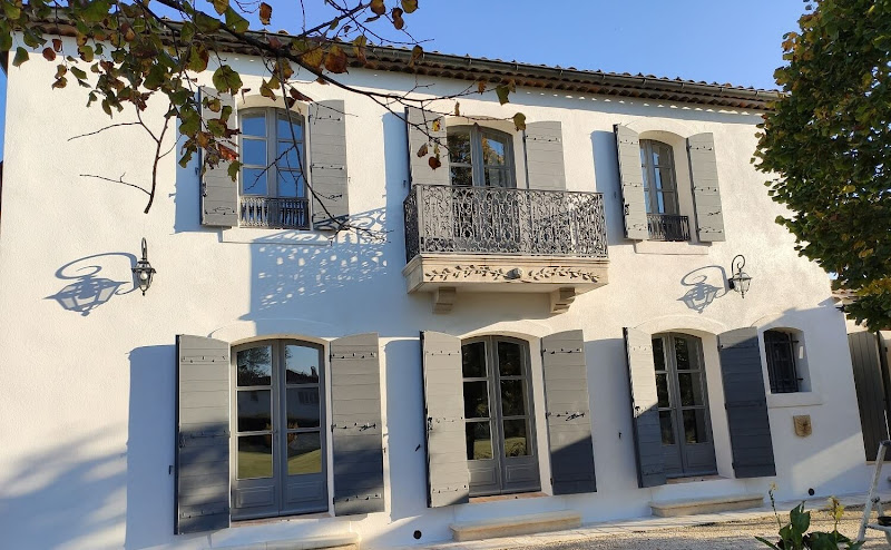 Peres Services - Façadier - Ravalement de façades - façadier enduiseur à Saint-Estève-Janson