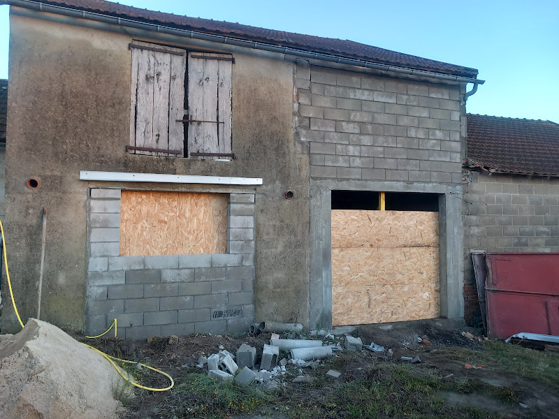 Pira mickaël entreprise du batiment - façadier enduiseur à Glénic