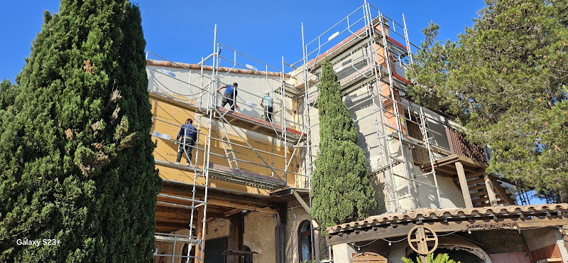 Renovation maison ravalement façade de Béziers - façadier enduiseur à Sète