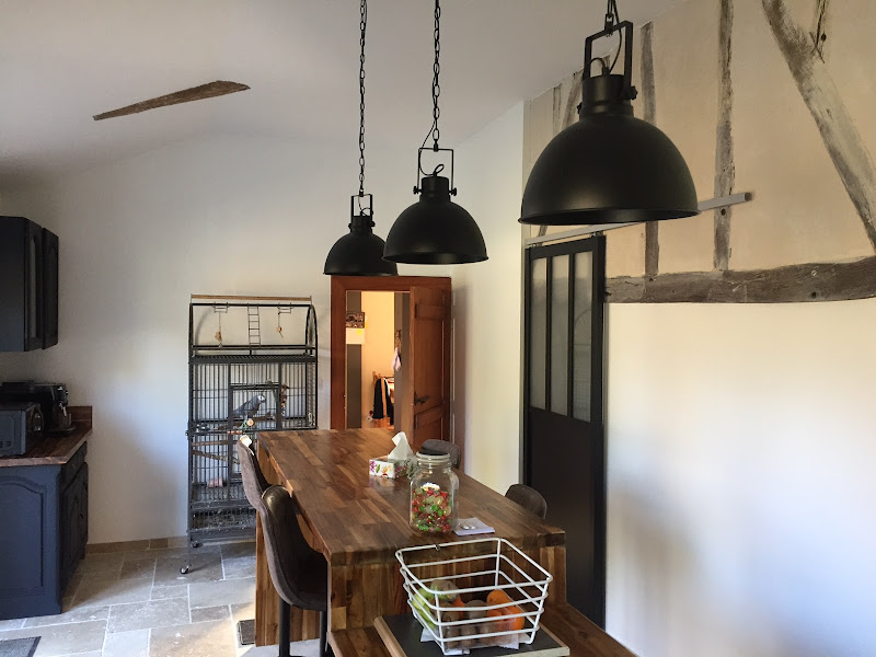 VERCLE DECO CONCEPT, ENTREPRISE DE PEINTURE - façadier enduiseur à Le Houga
