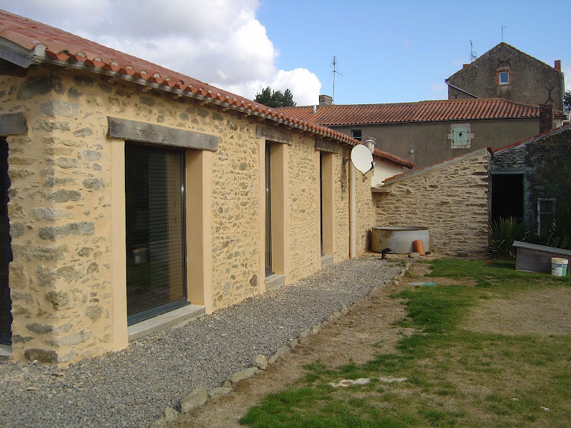 Rénov-Façade 85 Sarl - façadier enduiseur à Les Pineaux