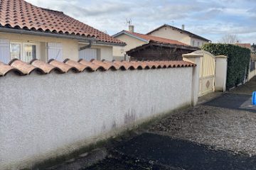MAISON-SOEUR ENTREPRISE GENERALE BÂTIMENT:Toitures/Façade/Couverture/Zinguerie/P - façadier enduiseur à Reyssouze